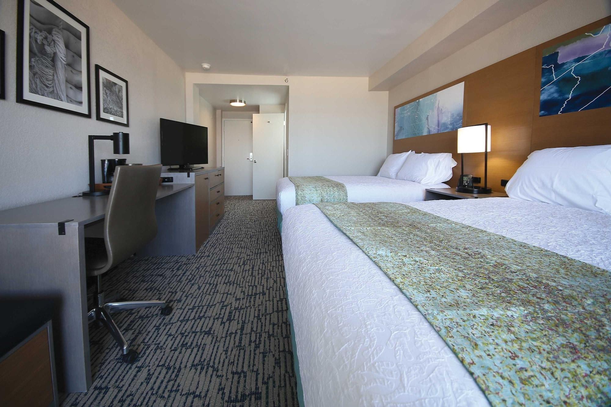 Surfbreak Virginia Beach Oceanfront, Ascend Hotel Collection Exterior photo