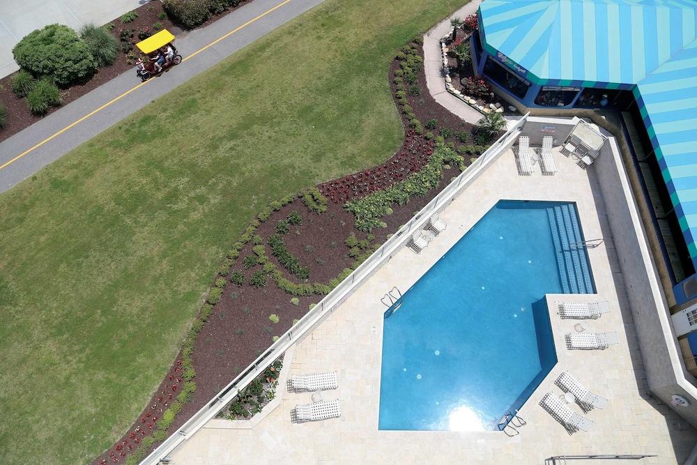Surfbreak Virginia Beach Oceanfront, Ascend Hotel Collection Exterior photo